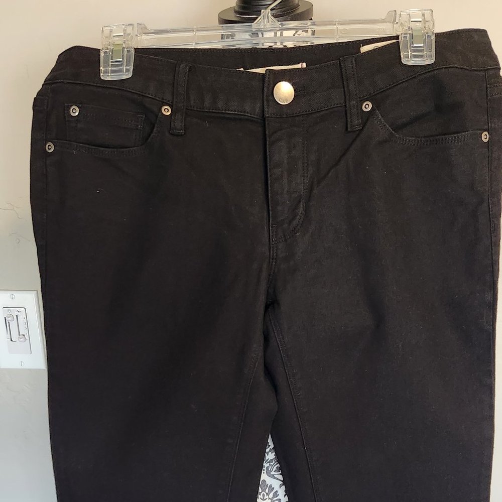 NWOT - GAP Limited Edition Jeans, Size 8, Black